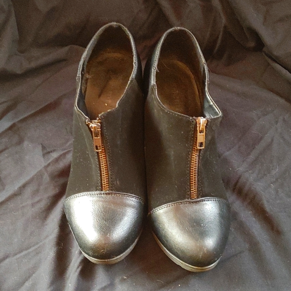 Women's Booties